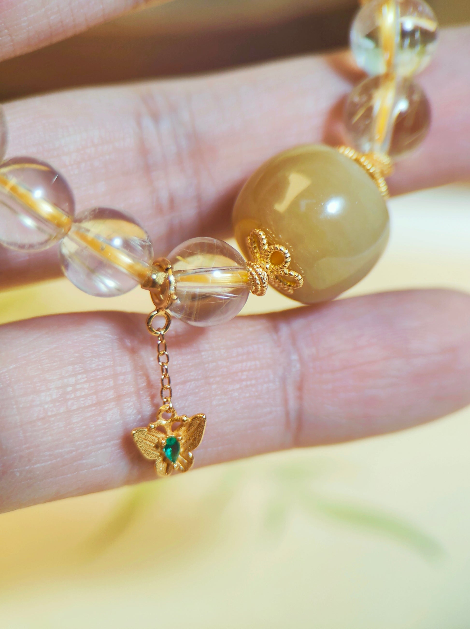 Clear quartz bracelet with Hetian sugar jade stone accents