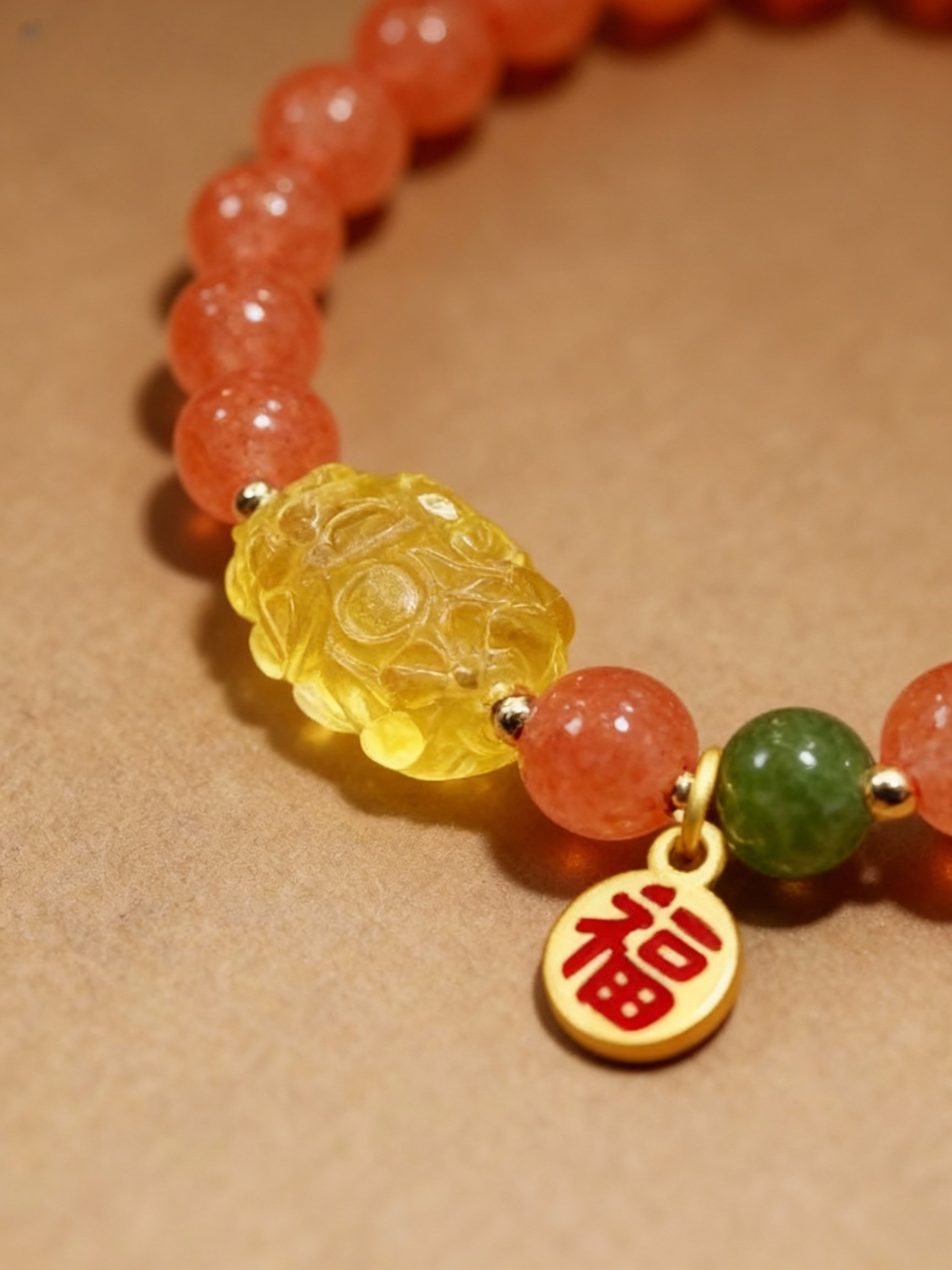 Cherry-red nanhong agate beaded bracelet with amber Pixiu charm