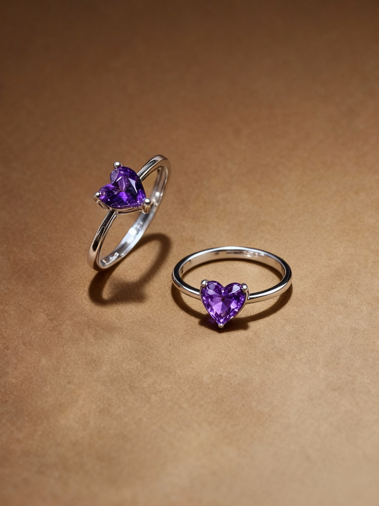Detail of purple amethyst heart ring design