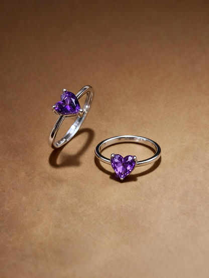 Detail of purple amethyst heart ring design