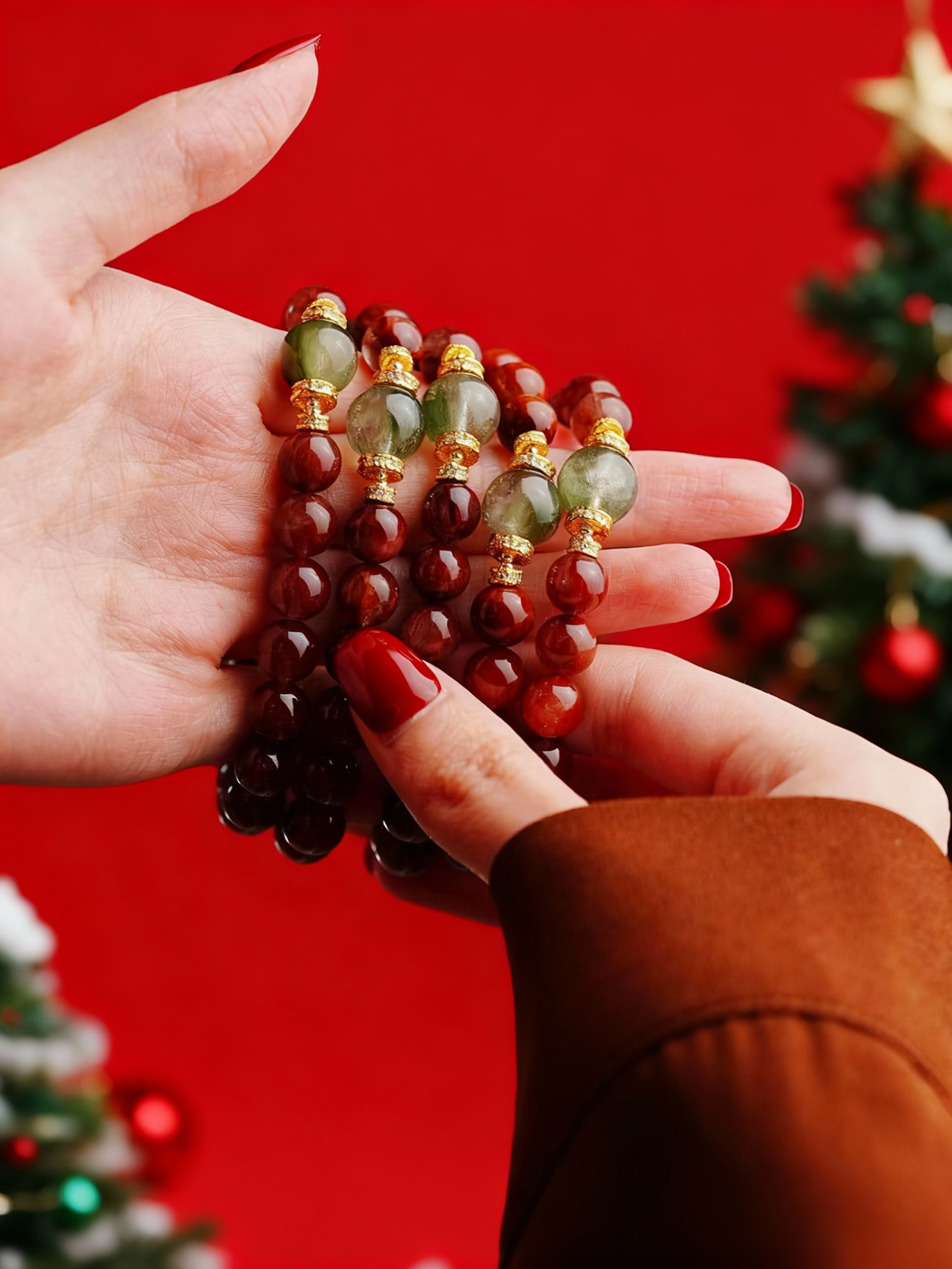 Detail of red rabbit hair crystal with green quartz beads