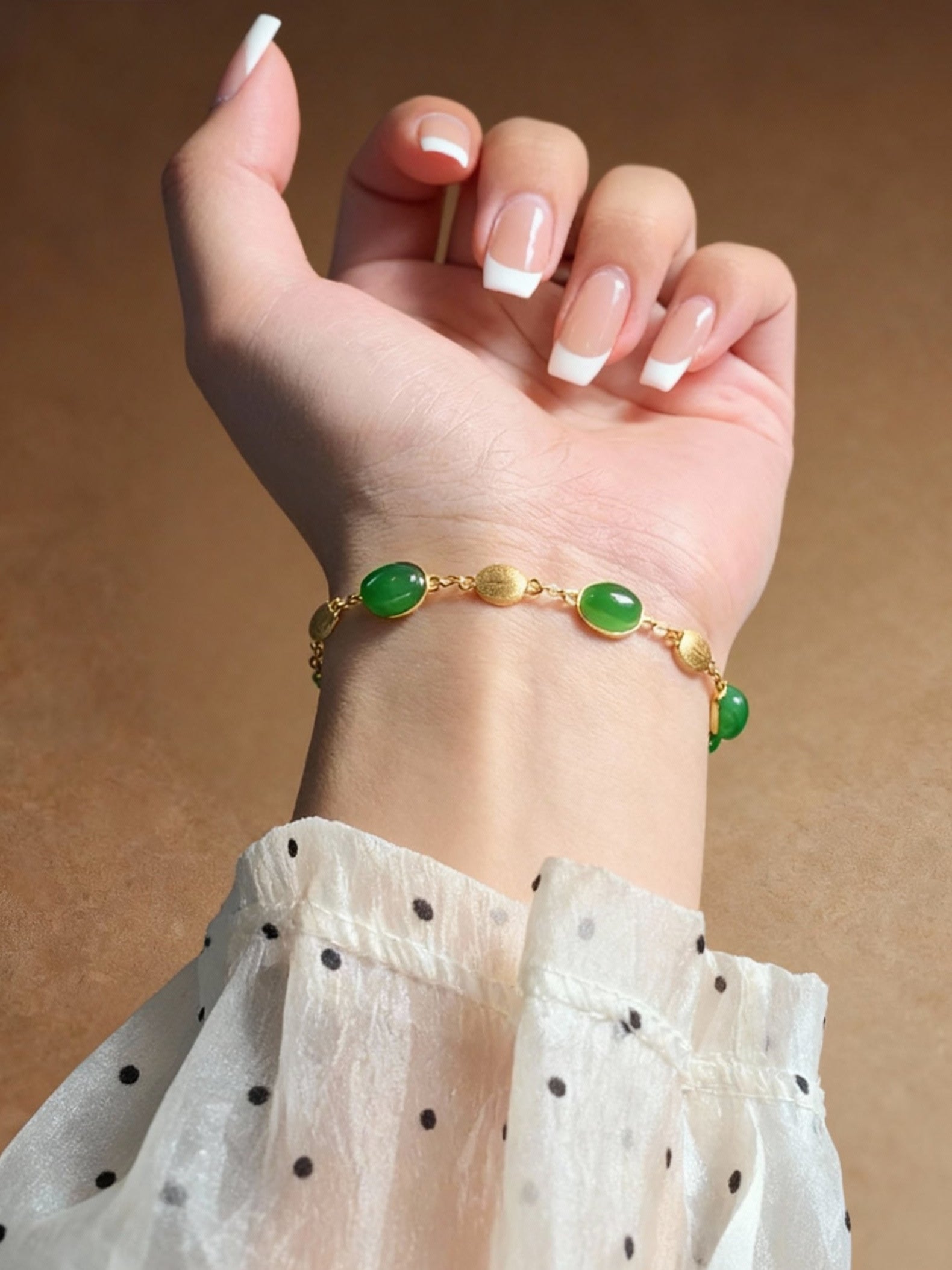 Nephrite jade bracelet with deep green natural color